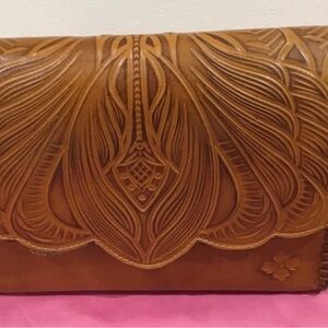 Elegant Brown Leather Purse